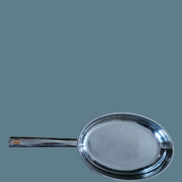 *Wolfgang Puck Cafe Collection 12" x 8" Stainless Steel Oval Pan with Lid - Picture 3 of 5